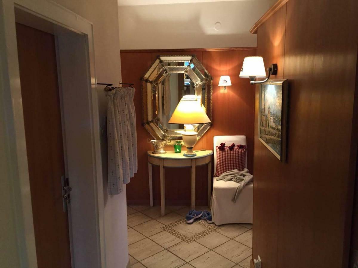 Apartment Cristina - Suedbalkon Mit Bergblick เซเฟลด์ อิน ทิโรล ภายนอก รูปภาพ
