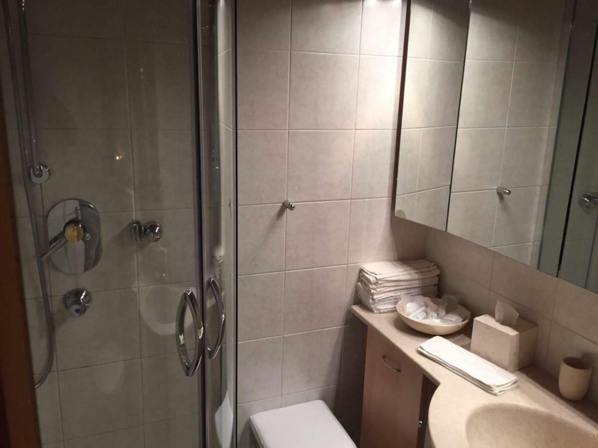 Apartment Cristina - Suedbalkon Mit Bergblick เซเฟลด์ อิน ทิโรล ภายนอก รูปภาพ